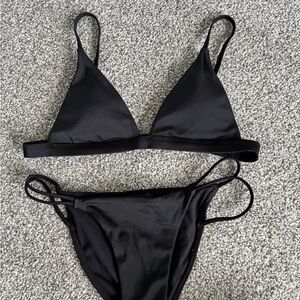 La Hearts Sleek Black Bikini Set